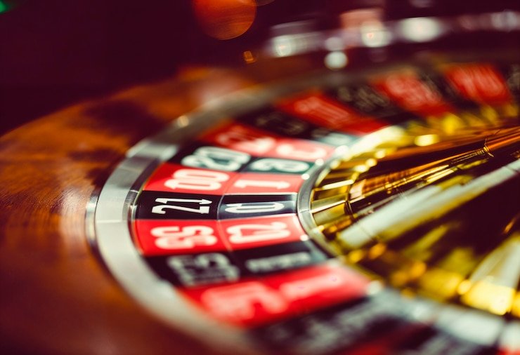 Tampilan aplikasi bonanza333 menampilkan pasar taruhan tinju dengan odds real-time dan studio live-dealer